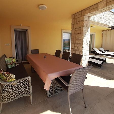 Luxury Villa Lidija Brzac Bagian luar foto