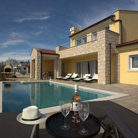 Luxury Villa Lidija Brzac Bagian luar foto