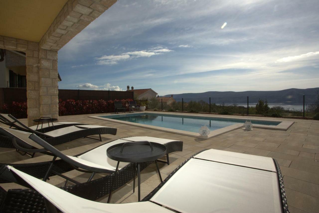 Luxury Villa Lidija Brzac Bagian luar foto