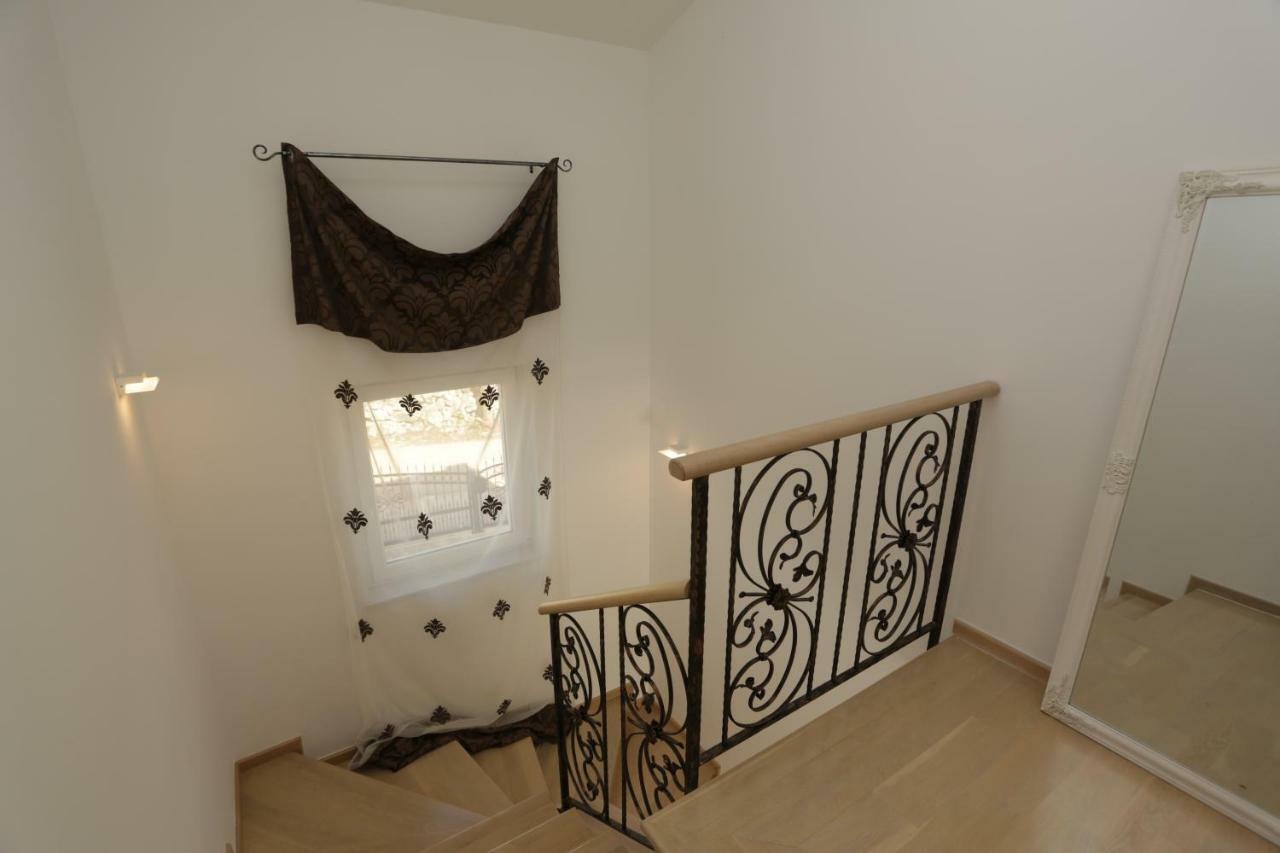 Luxury Villa Lidija Brzac Bagian luar foto