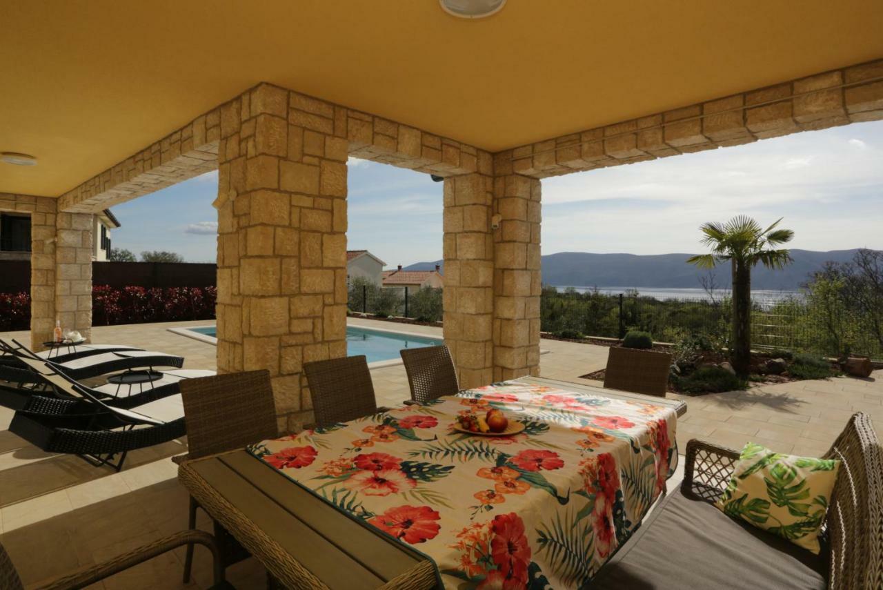 Luxury Villa Lidija Brzac Bagian luar foto