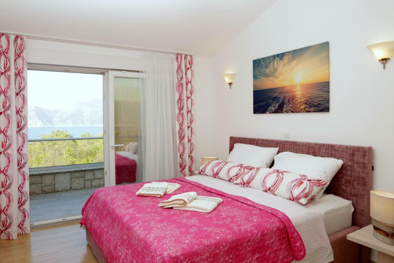 Luxury Villa Lidija Brzac Bagian luar foto